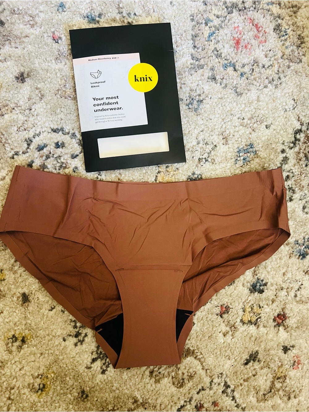 Knix womens Leakproof Bikini underwear Size Large